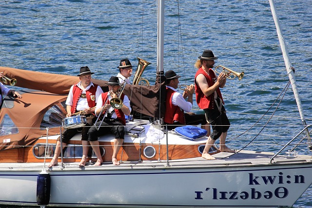 在去年的一 在去年的一